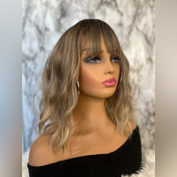 Wavy Short Wig Brown Ash Blonde with Bangs - Picture 3 of 7